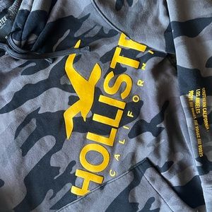 Medium Hollister hoodie
